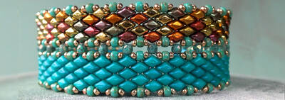 NEW FREE PATTERN FOR THE BRACELET, WHICH IS SIMPLY A „MUST HAVE“.